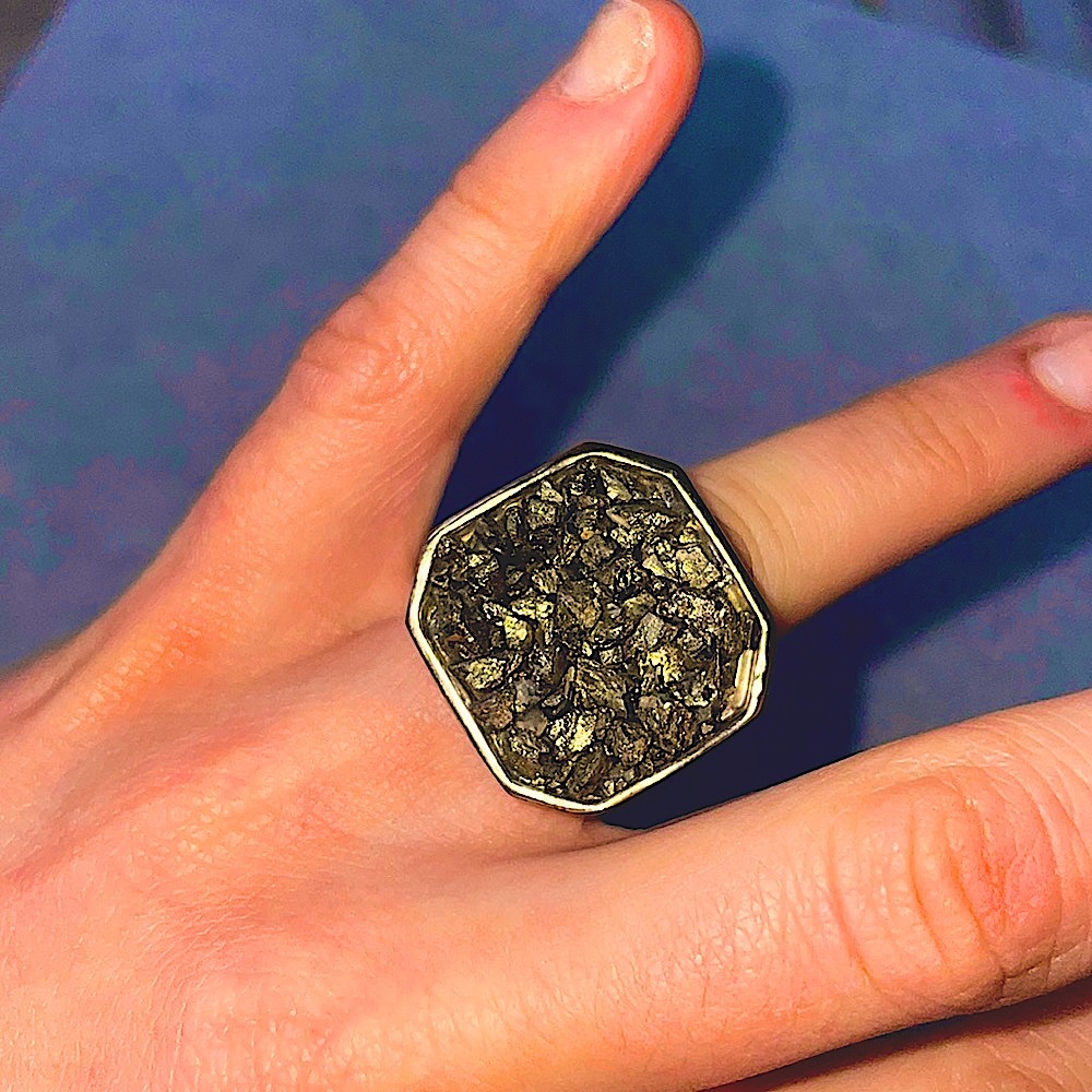 Rustic Raw Quartz Bobo Gold Ring